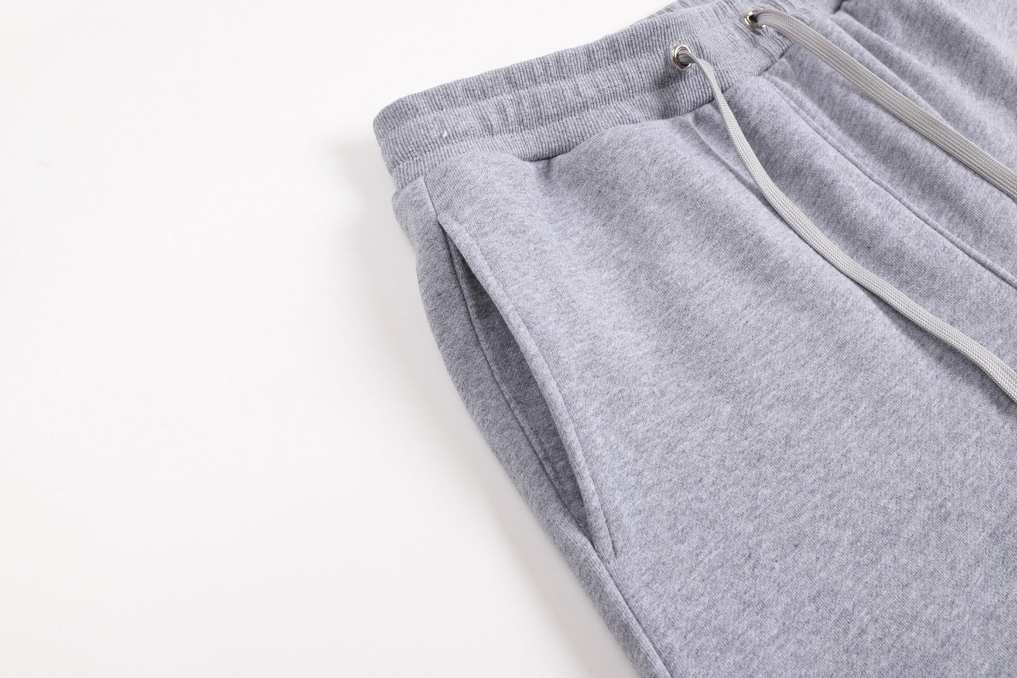 2026 AMI PARIS  Jiggling sweatpants