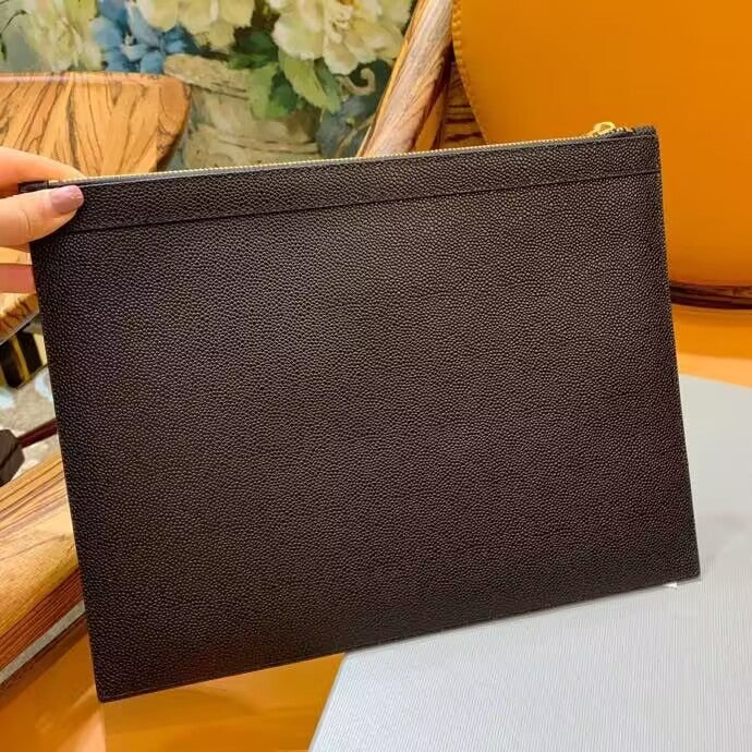 Thom Browne Top-grade cowhide clutch