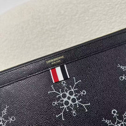 Thom Browne Top-grade cowhide clutch