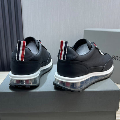 Thom Browne 2025ss Man Cowhide