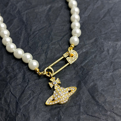 Vivienne Westwood 2026 Minimalist Pearl Necklace