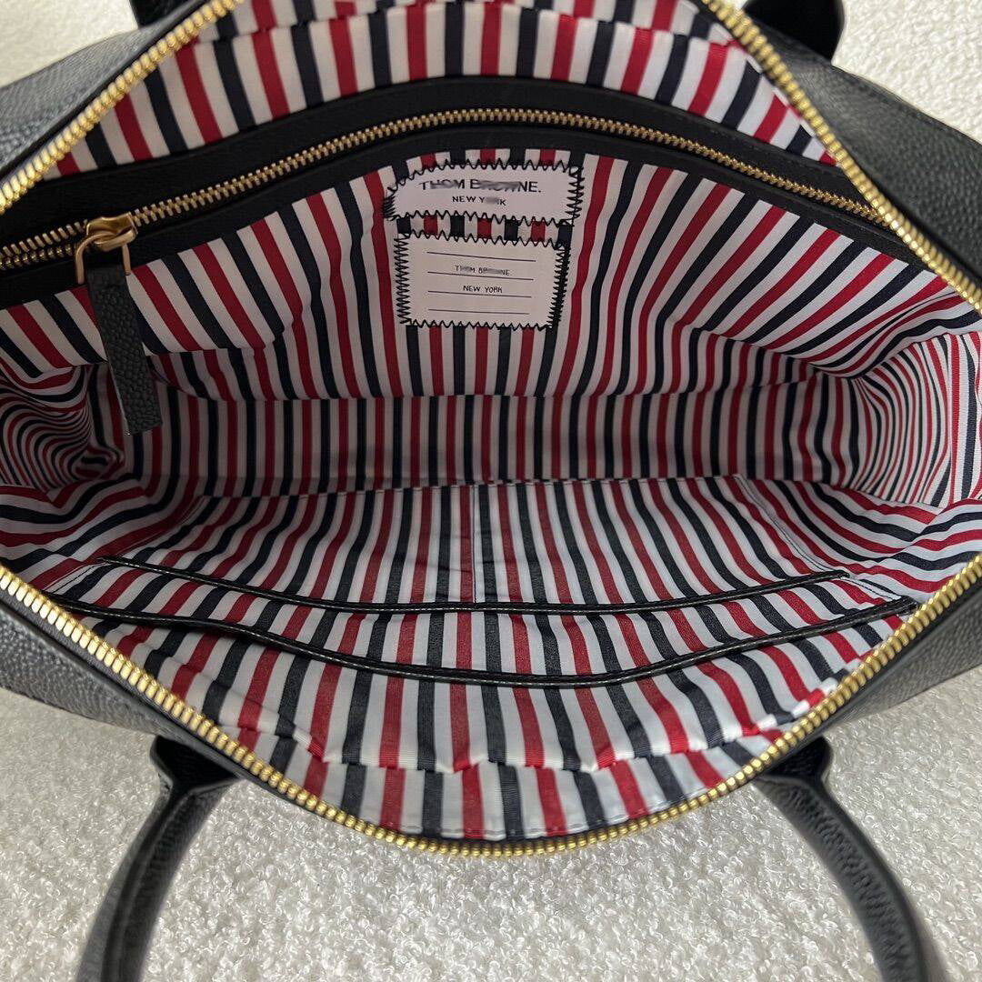 Thom Browne  Top-grade cowhide briefcase