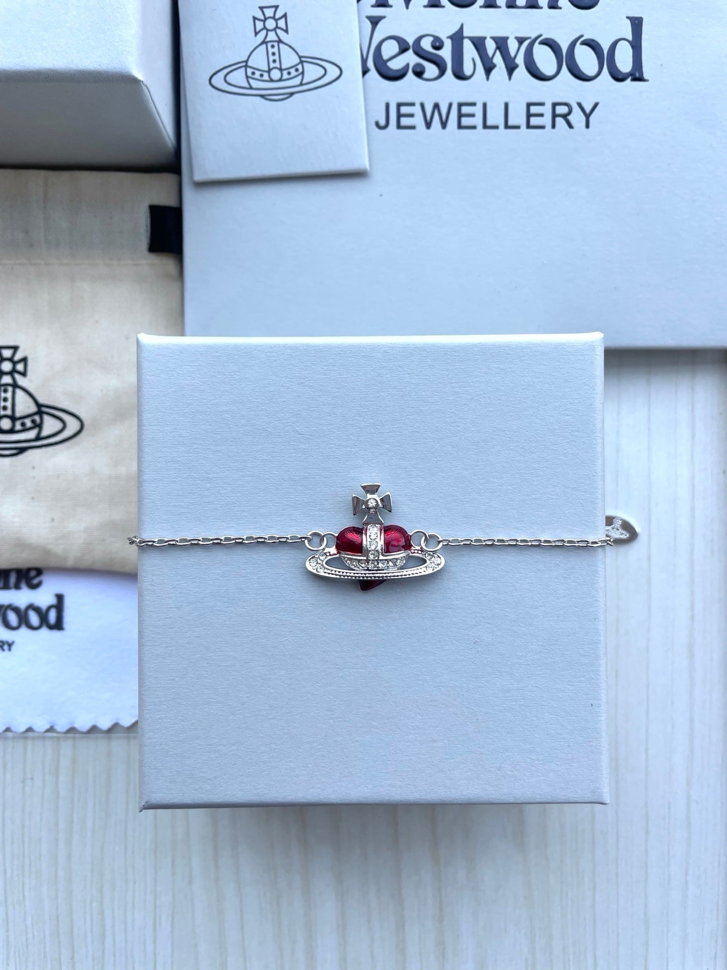 Vivienne Westwood 2026 Shell & Rhinestone Bracelet