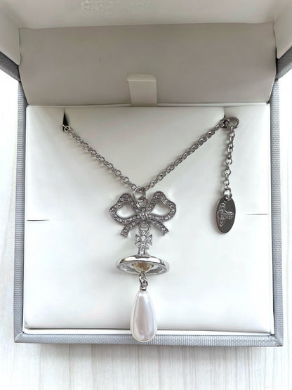 Vivienne Westwood 2026 Pearl & Rhinestone Necklace